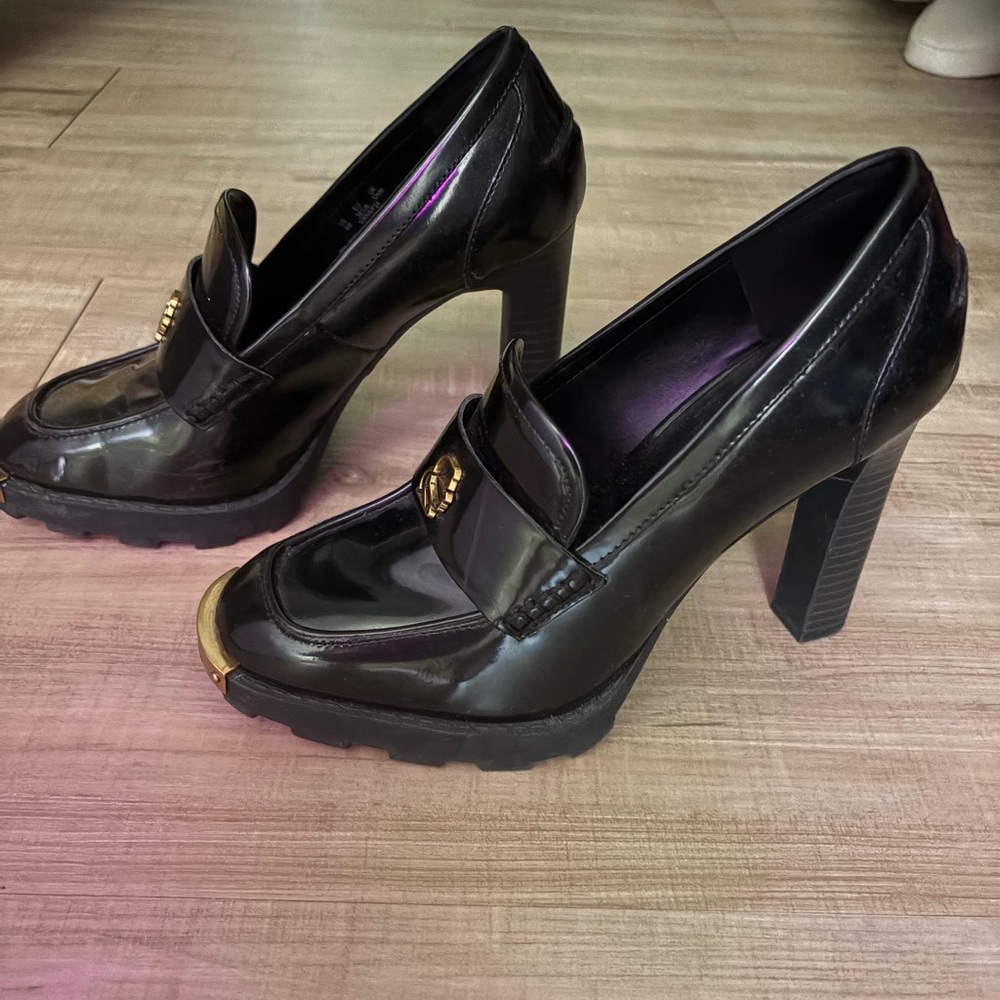 Karl Lagerfeld Black Chunky Heel Loafers